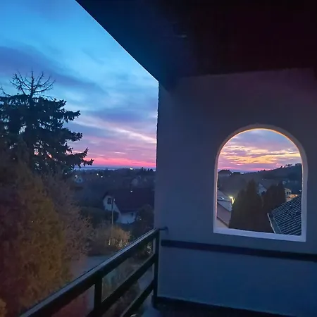 אכסניה Malazzo Balatongyörök
