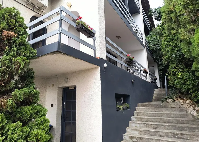 山林小屋 Malazzo
